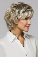 Load image into Gallery viewer, Henry Margu Wigs - Lindsay (#2491)
